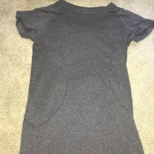 Lululemon Swiftly Tech Short Sleeve🍋